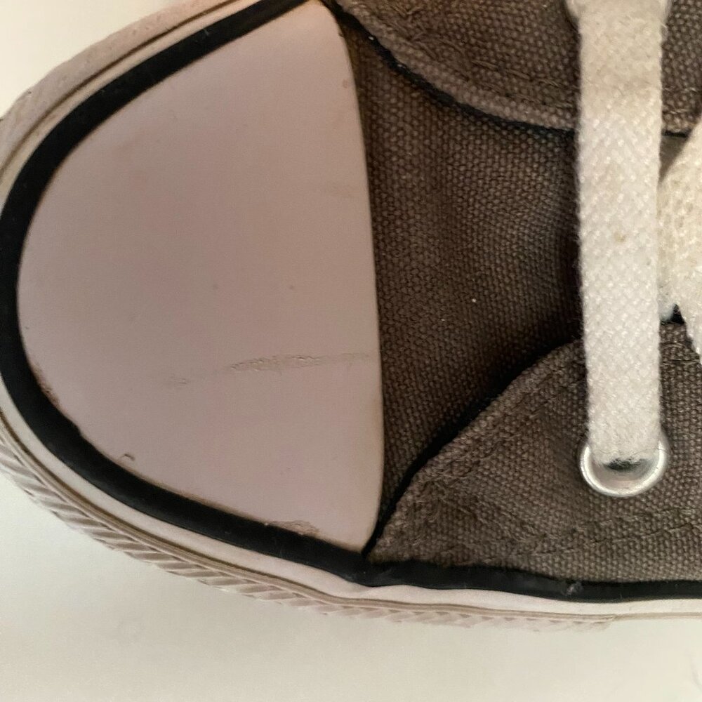 Converse Slip Ons - Picture 5 of 13